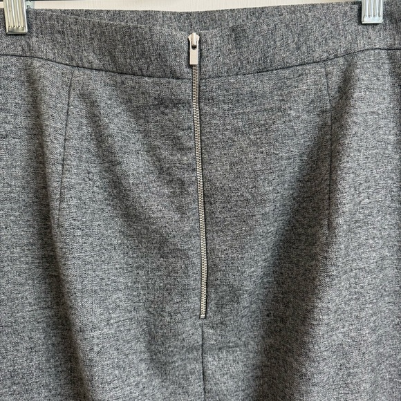Banana Republic Women's Size 14 Gray Midi Pencil Skirt Lined Zippered Side Slit - Picture 9 of 9